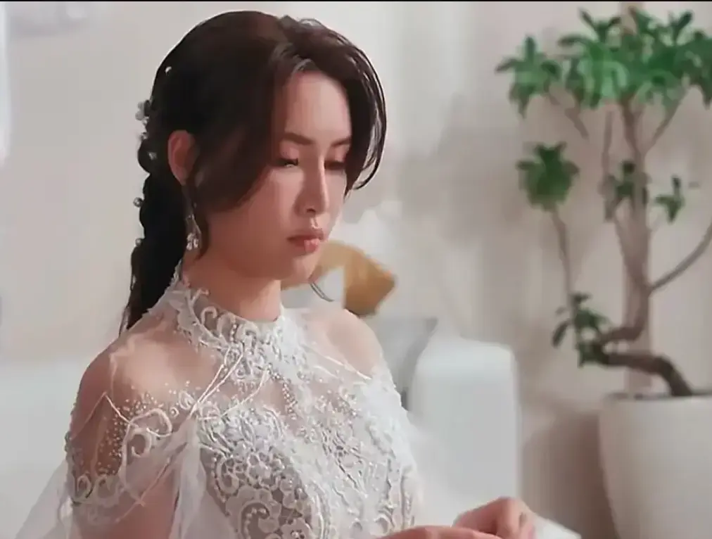 《苏畅-小凤新婚》完整未删减版-艾熙倾情演绎怀旧台味风情-4K高清无码夸克网盘免费下载-苏畅小凤新婚蓝光未删节在线观看